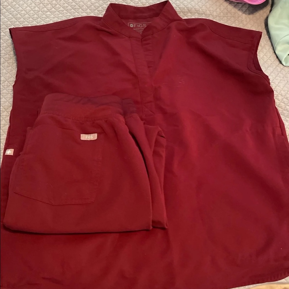 Figs scrubs